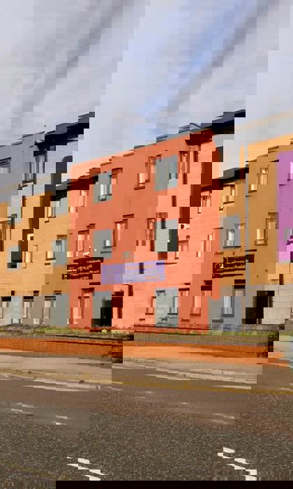 Premier Inn Meadowhall – exterior view of the hotel building.