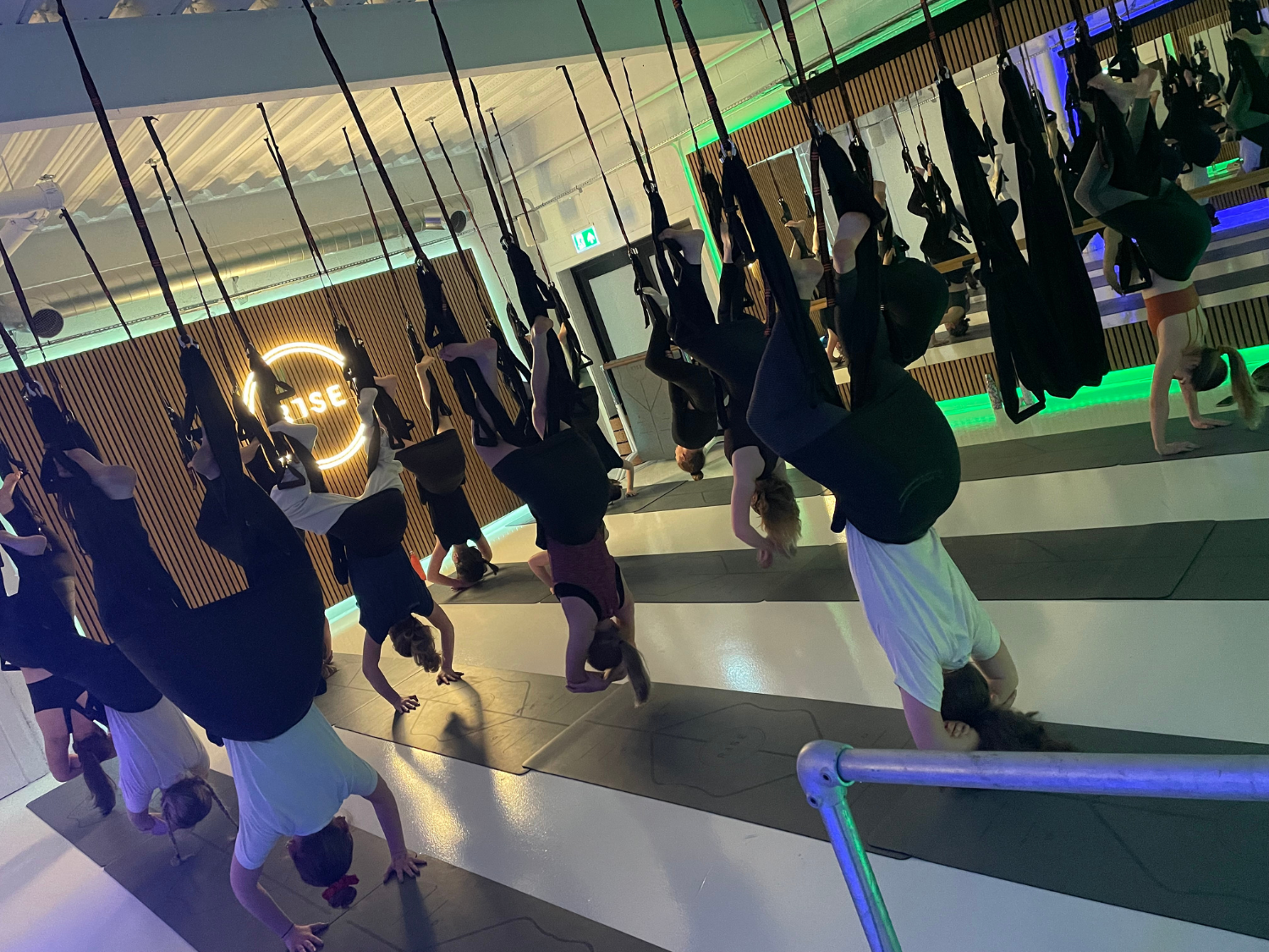 Inside R1SE Brook Place.