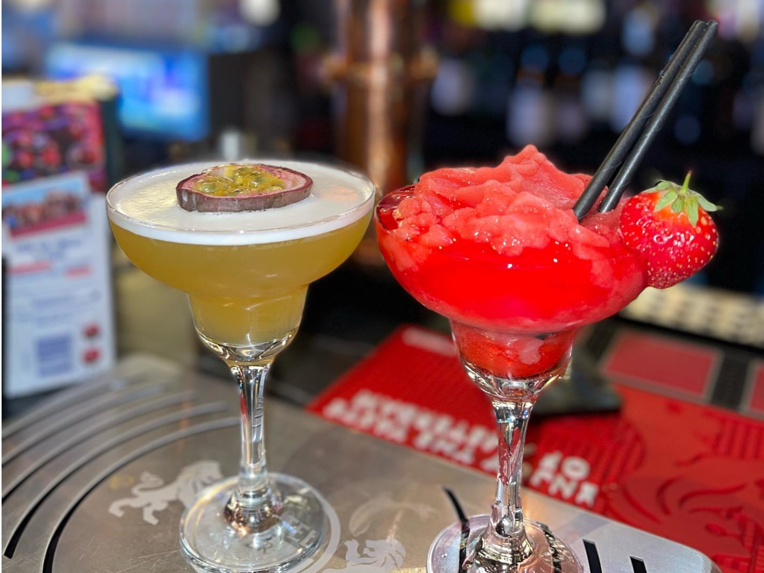 Cocktails at Lounge 418