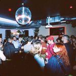 People dancing at Gut Level.