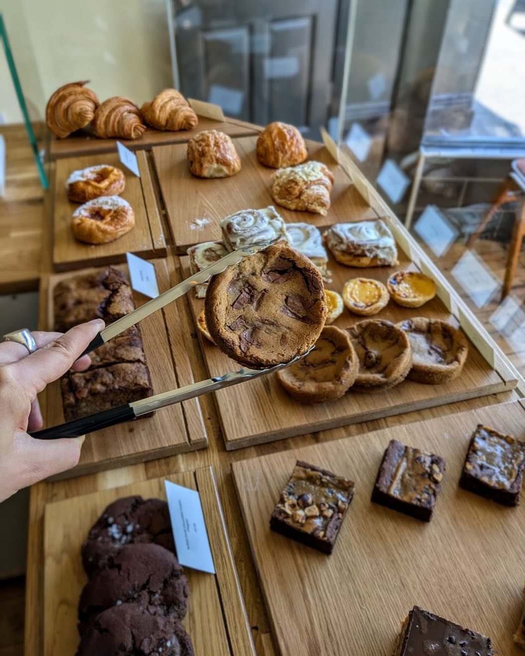 Cakes at Bakers Yard Bakery.